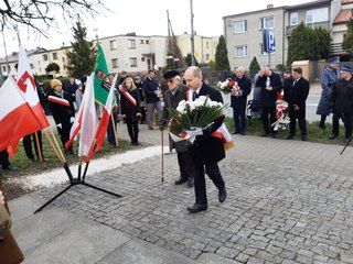 Wieluń obchody 82. rocznicy zbrodni katyńskiej