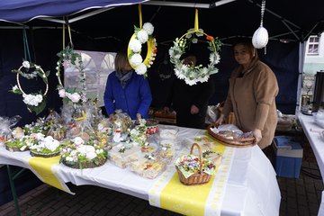 Kiermasz wielkanocny w Gorzowie Śląskim. Mały, ale barwny i aromatyczny