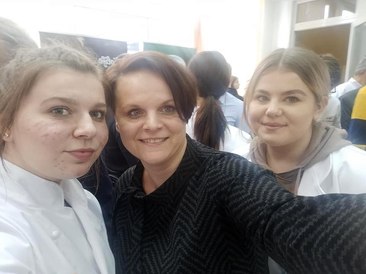 Świetny występ uczniów ZS1 podczas ogólnopolskiego konkursu kulinarnego w Kielcach