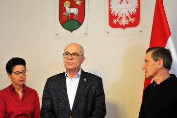 Władze francuskiego Estaires z pomocą dla uchodźców z Ukrainy przebywających na terenie Powiatu Wieluńskiego
