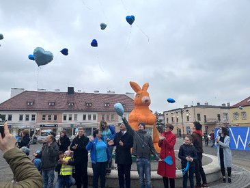 Niebieski Marsz dla Autyzmu przeszedł ulicami Wielunia