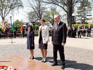 Wieluń: uczcili 231. rocznicę uchwalenia Konstytucji 3 Maja