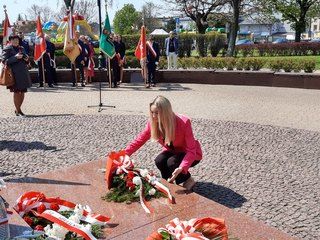 Wieluń: uczcili 231. rocznicę uchwalenia Konstytucji 3 Maja