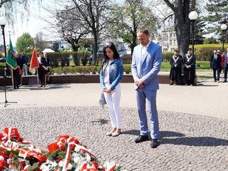Wieluń: uczcili 231. rocznicę uchwalenia Konstytucji 3 Maja