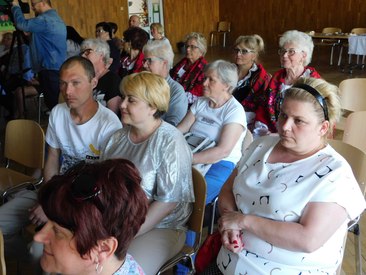 Wzruszający montaż słowno-muzyczny pt. „Chwała Ukrainie – Bohaterom chwała”