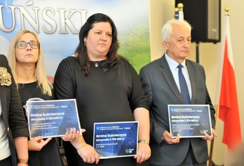 420 milionów złotych wsparcia z „Polskiego ładu” otrzymają samorządy z zachodniej części województwa łódzkiego