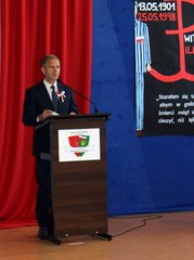 Ostrówek: rocznica nadania szkole podstawowej imienia rtm. Witolda Pileckiego