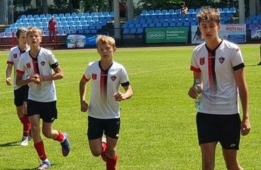 Zwycięstwo i porażka WKS-u 1957 w ligach wojewódzkich