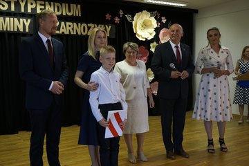 Stypendium wójta gminy Czarnożyły trafiło w tym roku do 49 uczniów