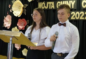 Stypendium wójta gminy Czarnożyły trafiło w tym roku do 49 uczniów