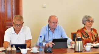 Trwa absolutoryjna sesja Rady Powiatu w Wieluniu