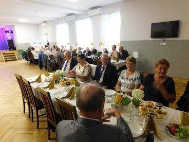 Złote Gody w gminie Ostrówek. Medale prezydenta RP przyznane dla 21 par