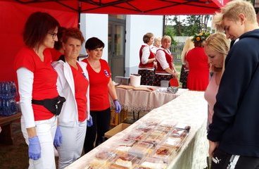 Piknik rodzinny połączony z otwarciem świetlicy wiejskiej w Toporowie
