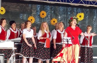 Piknik rodzinny połączony z otwarciem świetlicy wiejskiej w Toporowie