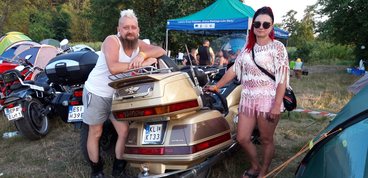 Setki motocyklistów na zlocie w Konopnicy