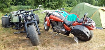 Setki motocyklistów na zlocie w Konopnicy