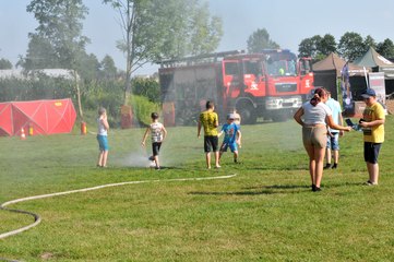 Piękne słońce i moc atrakcji – za nami zorganizowany w Ostrówku Piknik Województwa Łódzkiego