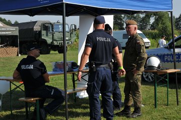 Piękne słońce i moc atrakcji – za nami zorganizowany w Ostrówku Piknik Województwa Łódzkiego