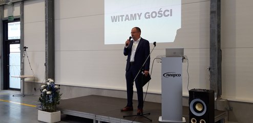 Finalizacja ważnych inwestycji i Dzień Otwarty w Neapco w Praszce