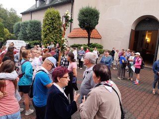 Wieluńscy pielgrzymi od świtu w drodze
