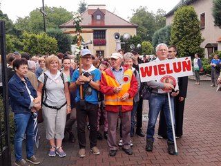 Wieluńscy pielgrzymi od świtu w drodze