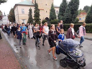 Wieluńscy pielgrzymi od świtu w drodze