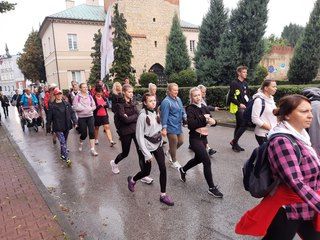 Wieluńscy pielgrzymi od świtu w drodze