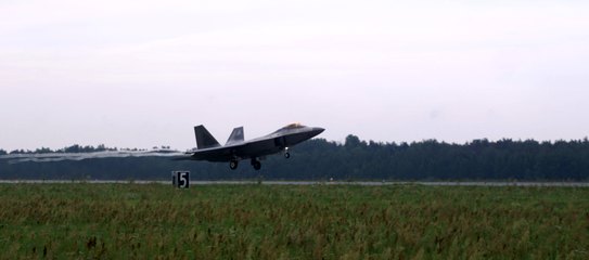 Samoloty F-22 wzmocnieniem wschodniej flanki NATO