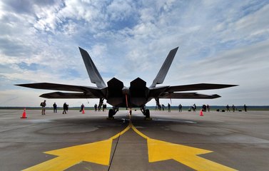 Samoloty F-22 wzmocnieniem wschodniej flanki NATO