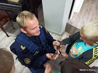 Kolejne spotkanie z cyklu „W służbie człowiekowi” w wieluńskiej książnicy