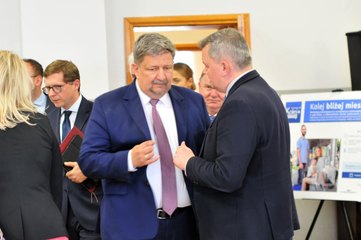 Kolejne spotkanie z cyklu „Porozmawiajmy w Łódzkiem” odbyło się w Ostrówku