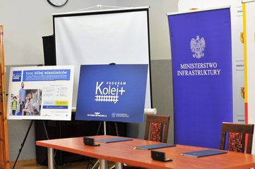 Umowa na budowę linii kolejowej łączącej Wieluń z Łodzią podpisana!