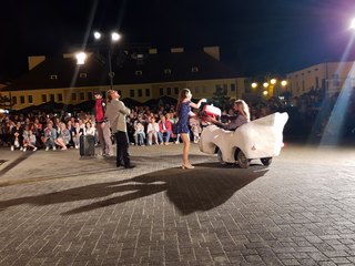 Wieluń: wyjątkowy spektakl „Eurydyka” w wykonaniu Teatru Biuro Podróży