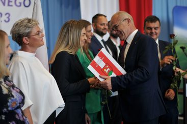 Powiatowa inauguracja roku szkolnego 2022/2023 odbyła się w Zespole Szkół nr 1 w Wieluniu