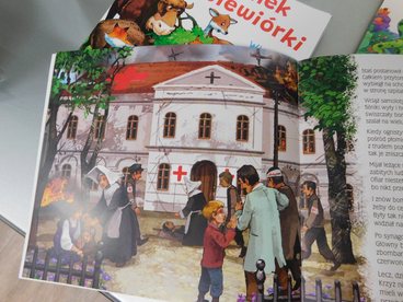 Autor książki „Dawno temu w Wieluniu” gościł dziś w bibliotece miejskiej