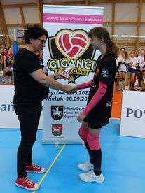 Giganci Siatkówki w Wieluniu. Najlepsza Juvenia