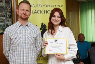 Szkoła Języków Obcych Black Horse ma 30 lat