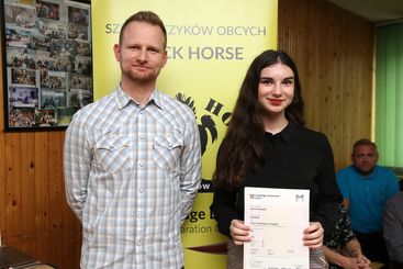 Szkoła Języków Obcych Black Horse ma 30 lat