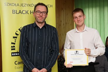 Szkoła Języków Obcych Black Horse ma 30 lat