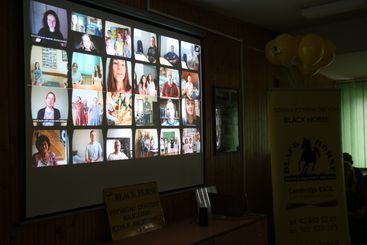 Szkoła Języków Obcych Black Horse ma 30 lat