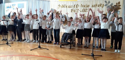 Jubileusz 60-lecia Szkoły Podstawowej nr 5 w Wieluniu