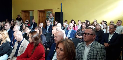 Jubileusz 60-lecia Szkoły Podstawowej nr 5 w Wieluniu