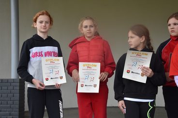 Biegacze z podstawówek walczyli w Osjakowie 