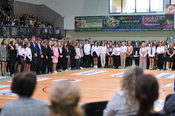Za nami ślubowanie uczniów klas pierwszych I LO w Wieluniu