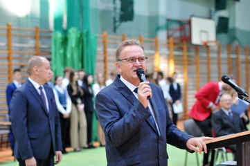 Za nami ślubowanie uczniów klas pierwszych I LO w Wieluniu