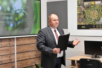 „Mikroświat” – nowa pracownia w Zespole Szkół nr 1 w Wieluniu