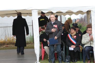 W Drobnicach odsłonięto obelisk poświęcony żołnierzowi Wojska Polskiego śp. por. Ignacemu Adamowi Batorowi