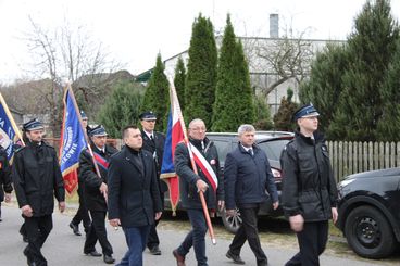 W Drobnicach odsłonięto obelisk poświęcony żołnierzowi Wojska Polskiego śp. por. Ignacemu Adamowi Batorowi
