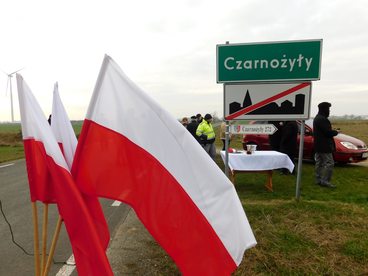 Droga Czarnożłyły - Gromadzice po remoncie