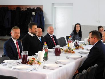 Droga Czarnożłyły - Gromadzice po remoncie